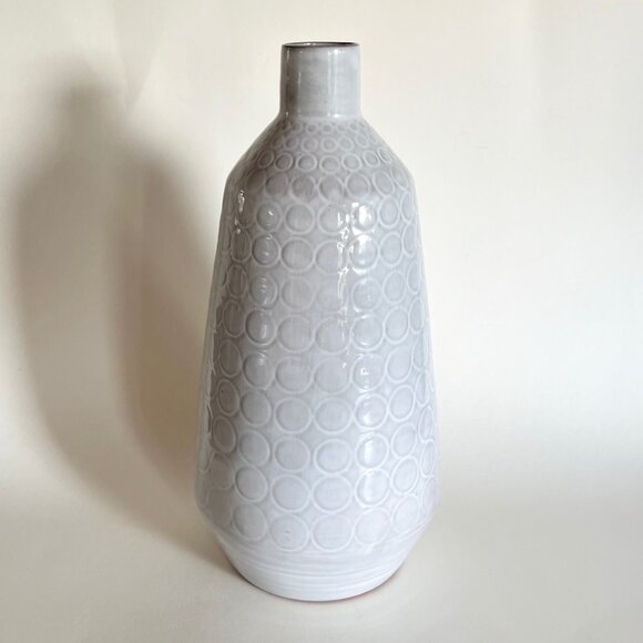 Crate & Barrel Tall White Dot Circle Small Neck Geometric Vase 13" - Picture 12 of 12